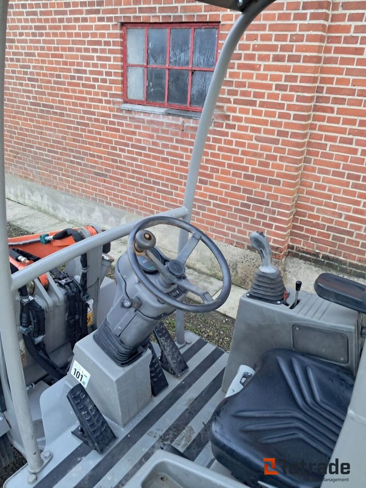 Læssemaskine Atlas Weycor Minilæsser AR35 Super - Pienkuormaaja: kuva Læssemaskine Atlas Weycor Minilæsser AR35 Super - Pienkuormaaja Læssemaskine Atlas Weycor Minilæsser AR35 Super - Pienkuormaaja: kuva Læssemaskine Atlas Weycor Minilæsser AR35 Super - Pienkuormaaja