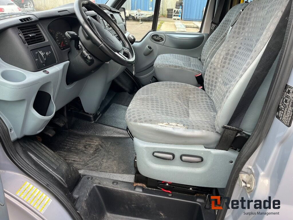 Minibus med lift FORD TRANSIT KOMBI 300L F 2,2 TDCI - Minibussi, Pikkubussi: kuva Minibus med lift FORD TRANSIT KOMBI 300L F 2,2 TDCI - Minibussi, Pikkubussi Minibus med lift FORD TRANSIT KOMBI 300L F 2,2 TDCI - Minibussi, Pikkubussi: kuva Minibus med lift FORD TRANSIT KOMBI 300L F 2,2 TDCI - Minibussi, Pikkubussi