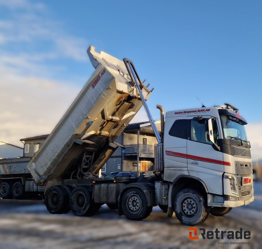 Robust og klar tippbil – Volvo FH16 650 8x4 med tipp og hengeropplegg - Kippiauto kuorma-auto: kuva Robust og klar tippbil – Volvo FH16 650 8x4 med tipp og hengeropplegg - Kippiauto kuorma-auto Robust og klar tippbil – Volvo FH16 650 8x4 med tipp og hengeropplegg - Kippiauto kuorma-auto: kuva Robust og klar tippbil – Volvo FH16 650 8x4 med tipp og hengeropplegg - Kippiauto kuorma-auto