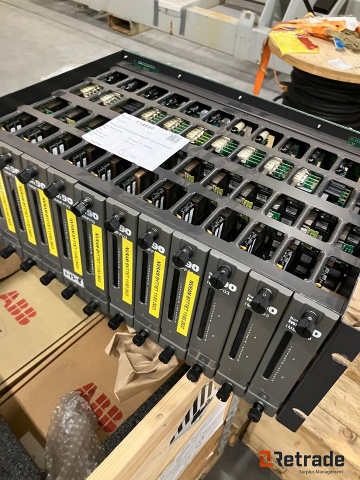 Diverse Bailey ABB utstyr / Bailey ABB equipment - Teollisuuden kone: kuva Diverse Bailey ABB utstyr / Bailey ABB equipment - Teollisuuden kone Diverse Bailey ABB utstyr / Bailey ABB equipment - Teollisuuden kone: kuva Diverse Bailey ABB utstyr / Bailey ABB equipment - Teollisuuden kone