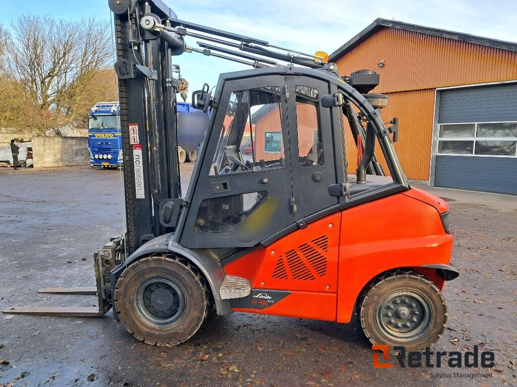 Truck Linde H45D-02 med Duplex mast og Combo-aggregator - Dieseltrukki: kuva Truck Linde H45D-02 med Duplex mast og Combo-aggregator - Dieseltrukki Truck Linde H45D-02 med Duplex mast og Combo-aggregator - Dieseltrukki: kuva Truck Linde H45D-02 med Duplex mast og Combo-aggregator - Dieseltrukki