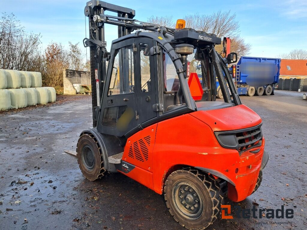 Truck Linde H45D-02 med Duplex mast og Combo-aggregator - Dieseltrukki: kuva Truck Linde H45D-02 med Duplex mast og Combo-aggregator - Dieseltrukki Truck Linde H45D-02 med Duplex mast og Combo-aggregator - Dieseltrukki: kuva Truck Linde H45D-02 med Duplex mast og Combo-aggregator - Dieseltrukki