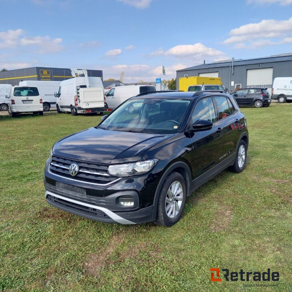 Volkswagen T-Cross. 1,0 Tsi. - Henkilöauto: kuva Volkswagen T-Cross. 1,0 Tsi. - Henkilöauto Volkswagen T-Cross. 1,0 Tsi. - Henkilöauto: kuva Volkswagen T-Cross. 1,0 Tsi. - Henkilöauto