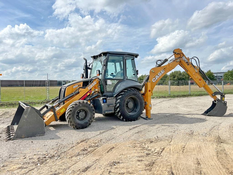Case 851FX Plus 4WD - New / Unused / Telescopic - Kaivuri-trukki: kuva Case 851FX Plus 4WD - New / Unused / Telescopic - Kaivuri-trukki Case 851FX Plus 4WD - New / Unused / Telescopic - Kaivuri-trukki: kuva Case 851FX Plus 4WD - New / Unused / Telescopic - Kaivuri-trukki