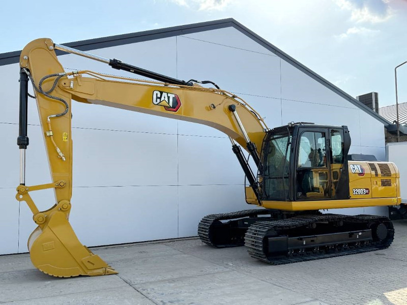 Cat 323D3 *2025 Model* - Hammer Lines - Telakaivukone: kuva Cat 323D3 *2025 Model* - Hammer Lines - Telakaivukone Cat 323D3 *2025 Model* - Hammer Lines - Telakaivukone: kuva Cat 323D3 *2025 Model* - Hammer Lines - Telakaivukone