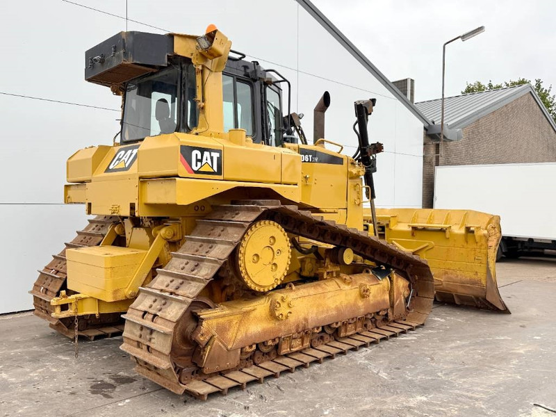 Cat D6T XW - 6 Way Blade / CE + EPA / Airco - Puskutraktori: kuva Cat D6T XW - 6 Way Blade / CE + EPA / Airco - Puskutraktori Cat D6T XW - 6 Way Blade / CE + EPA / Airco - Puskutraktori: kuva Cat D6T XW - 6 Way Blade / CE + EPA / Airco - Puskutraktori