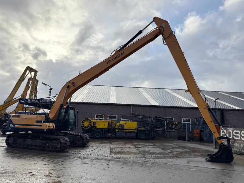 Hyundai HX300LR - 18m Long Reach / Auto Greasing - Kaivuri: kuva Hyundai HX300LR - 18m Long Reach / Auto Greasing - Kaivuri Hyundai HX300LR - 18m Long Reach / Auto Greasing - Kaivuri: kuva Hyundai HX300LR - 18m Long Reach / Auto Greasing - Kaivuri