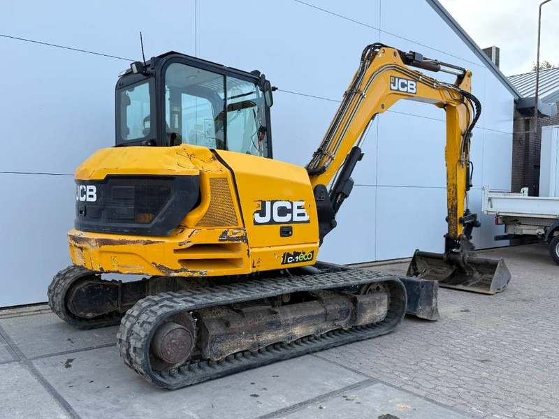 JCB 86C-1 - Hammer Lines / Quick Coupler - Minikuormaaja: kuva JCB 86C-1 - Hammer Lines / Quick Coupler - Minikuormaaja JCB 86C-1 - Hammer Lines / Quick Coupler - Minikuormaaja: kuva JCB 86C-1 - Hammer Lines / Quick Coupler - Minikuormaaja