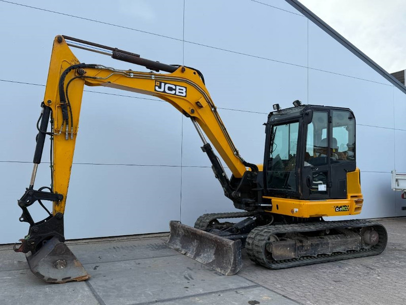 JCB 86C-1 - Hammer Lines / Quick Coupler - Minikuormaaja: kuva JCB 86C-1 - Hammer Lines / Quick Coupler - Minikuormaaja JCB 86C-1 - Hammer Lines / Quick Coupler - Minikuormaaja: kuva JCB 86C-1 - Hammer Lines / Quick Coupler - Minikuormaaja