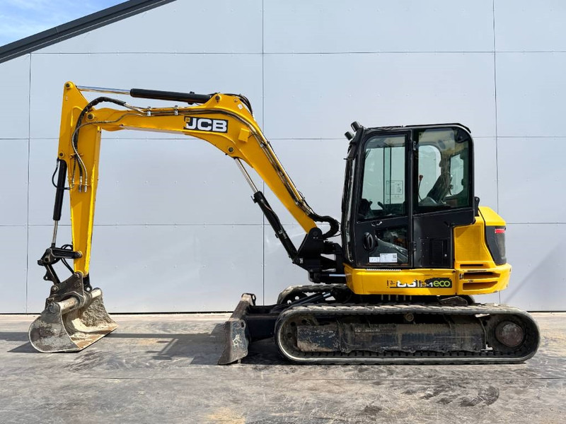 JCB 86C-1 - Hammer Lines / Quick Coupler - Minikuormaaja: kuva JCB 86C-1 - Hammer Lines / Quick Coupler - Minikuormaaja JCB 86C-1 - Hammer Lines / Quick Coupler - Minikuormaaja: kuva JCB 86C-1 - Hammer Lines / Quick Coupler - Minikuormaaja