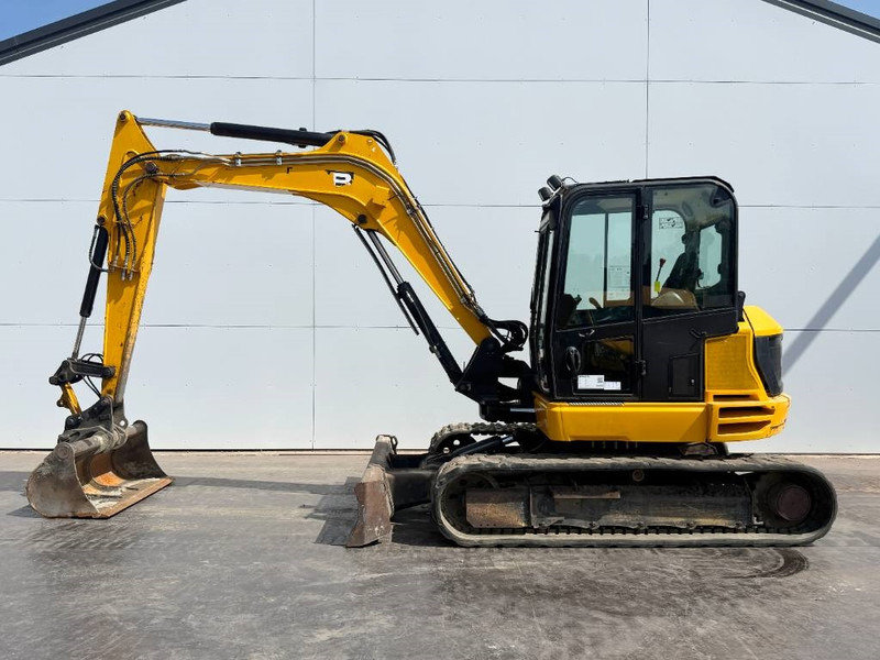 JCB 86C-1 - Hammer Lines / Quick Coupler - Minikuormaaja: kuva JCB 86C-1 - Hammer Lines / Quick Coupler - Minikuormaaja JCB 86C-1 - Hammer Lines / Quick Coupler - Minikuormaaja: kuva JCB 86C-1 - Hammer Lines / Quick Coupler - Minikuormaaja