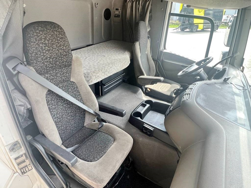 DAF CF85.360 + Effer 165-11-48 - 13.30 Crane Kran - Vetopöytäauto: kuva DAF CF85.360 + Effer 165-11-48 - 13.30 Crane Kran - Vetopöytäauto DAF CF85.360 + Effer 165-11-48 - 13.30 Crane Kran - Vetopöytäauto: kuva DAF CF85.360 + Effer 165-11-48 - 13.30 Crane Kran - Vetopöytäauto