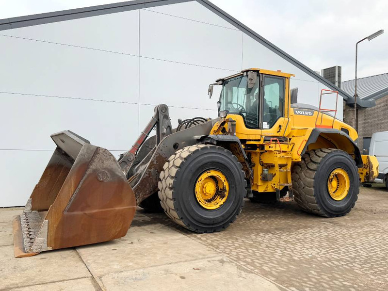 Volvo L220H - CDC Steering / Dutch Machine - Pyöräkuormaaja: kuva Volvo L220H - CDC Steering / Dutch Machine - Pyöräkuormaaja Volvo L220H - CDC Steering / Dutch Machine - Pyöräkuormaaja: kuva Volvo L220H - CDC Steering / Dutch Machine - Pyöräkuormaaja