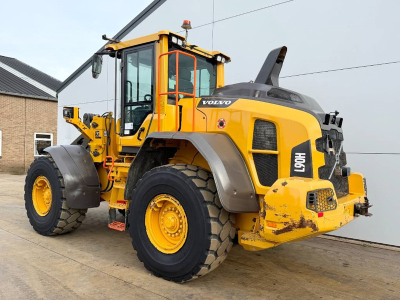 Volvo L90H - 3rd Function / Load Master Weight System - Pyöräkuormaaja: kuva Volvo L90H - 3rd Function / Load Master Weight System - Pyöräkuormaaja Volvo L90H - 3rd Function / Load Master Weight System - Pyöräkuormaaja: kuva Volvo L90H - 3rd Function / Load Master Weight System - Pyöräkuormaaja