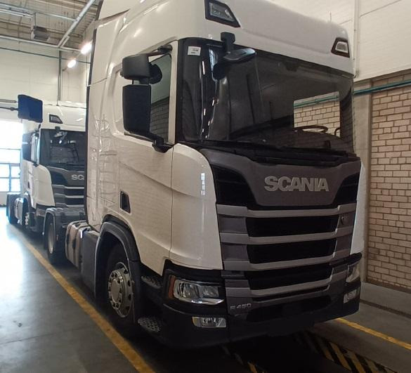 Scania R 450 - Vetopöytäauto: kuva Scania R 450 - Vetopöytäauto Scania R 450 - Vetopöytäauto: kuva Scania R 450 - Vetopöytäauto