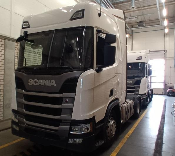 Scania R 450 - Vetopöytäauto: kuva Scania R 450 - Vetopöytäauto Scania R 450 - Vetopöytäauto: kuva Scania R 450 - Vetopöytäauto