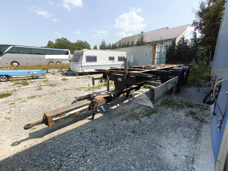 Krone Fahrgestell BDF ZZ 18XF0 DC07CLNF - Alusta perävaunu: kuva Krone Fahrgestell BDF ZZ 18XF0 DC07CLNF - Alusta perävaunu Krone Fahrgestell BDF ZZ 18XF0 DC07CLNF - Alusta perävaunu: kuva Krone Fahrgestell BDF ZZ 18XF0 DC07CLNF - Alusta perävaunu