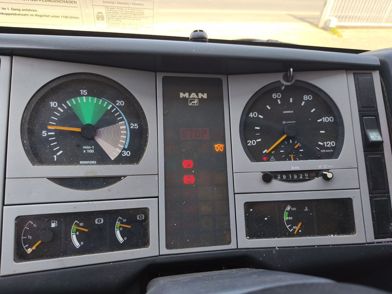 Leasing MAN LE 10.220 MAN LE 10.220: kuva Leasing MAN LE 10.220 MAN LE 10.220 Leasing MAN LE 10.220 MAN LE 10.220: kuva Leasing MAN LE 10.220 MAN LE 10.220