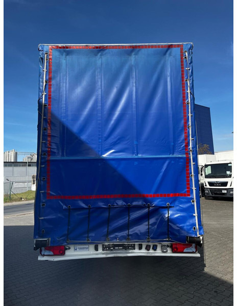 MAN TGL 8.220 - Pressukapelli kuorma-auto: kuva MAN TGL 8.220 - Pressukapelli kuorma-auto MAN TGL 8.220 - Pressukapelli kuorma-auto: kuva MAN TGL 8.220 - Pressukapelli kuorma-auto