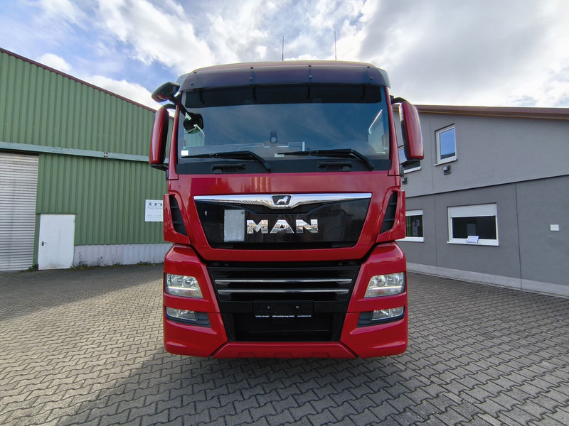 MAN TGX 26.500 BDF 6x2 Euro 6 Standard Lift+Lenk (29) - Kuorma-auto alusta: kuva MAN TGX 26.500 BDF 6x2 Euro 6 Standard Lift+Lenk (29) - Kuorma-auto alusta MAN TGX 26.500 BDF 6x2 Euro 6 Standard Lift+Lenk (29) - Kuorma-auto alusta: kuva MAN TGX 26.500 BDF 6x2 Euro 6 Standard Lift+Lenk (29) - Kuorma-auto alusta