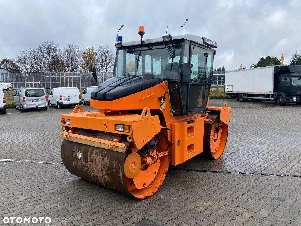 Ammann AV95-2 / Vibrations / 1 Owner / NEW Service Ammann AV95-2 / Vibrations / 1 Owner / NEW Service - Tiejyrä: kuva Ammann AV95-2 / Vibrations / 1 Owner / NEW Service Ammann AV95-2 / Vibrations / 1 Owner / NEW Service - Tiejyrä Ammann AV95-2 / Vibrations / 1 Owner / NEW Service Ammann AV95-2 / Vibrations / 1 Owner / NEW Service - Tiejyrä: kuva Ammann AV95-2 / Vibrations / 1 Owner / NEW Service Ammann AV95-2 / Vibrations / 1 Owner / NEW Service - Tiejyrä
