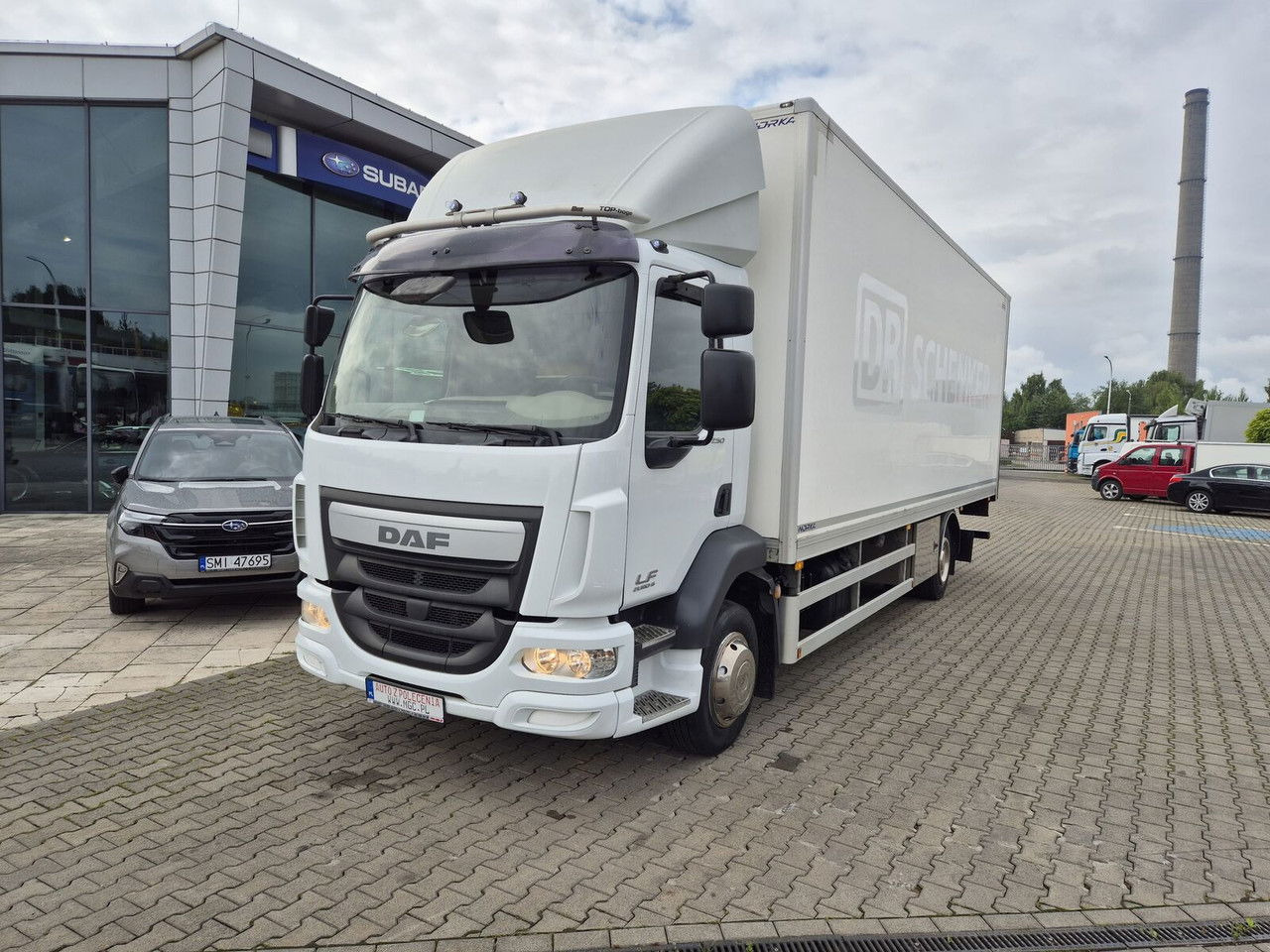 DAF LF 250 FA / Euro 6 / 18 EP / 3 Seats / 1 Owner - Umpikori kuorma-auto: kuva DAF LF 250 FA / Euro 6 / 18 EP / 3 Seats / 1 Owner - Umpikori kuorma-auto DAF LF 250 FA / Euro 6 / 18 EP / 3 Seats / 1 Owner - Umpikori kuorma-auto: kuva DAF LF 250 FA / Euro 6 / 18 EP / 3 Seats / 1 Owner - Umpikori kuorma-auto