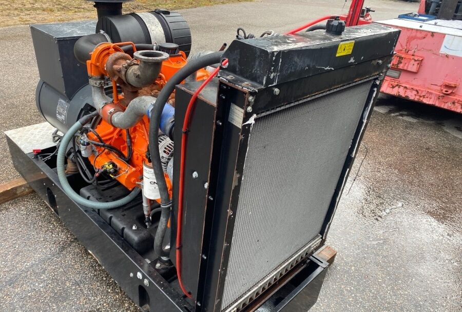 Diversen ECP34 2S4 - Iveco Engine,126kVA,New oils, filters, Mecc Alte ECP34 2S4 - Iveco Engine,126kVA,New oils, filters, Like New - Sähkögeneraattori: kuva  Diversen ECP34 2S4 - Iveco Engine,126kVA,New oils, filters, Mecc Alte ECP34 2S4 - Iveco Engine,126kVA,New oils, filters, Like New - Sähkögeneraattori Diversen ECP34 2S4 - Iveco Engine,126kVA,New oils, filters, Mecc Alte ECP34 2S4 - Iveco Engine,126kVA,New oils, filters, Like New - Sähkögeneraattori: kuva  Diversen ECP34 2S4 - Iveco Engine,126kVA,New oils, filters, Mecc Alte ECP34 2S4 - Iveco Engine,126kVA,New oils, filters, Like New - Sähkögeneraattori