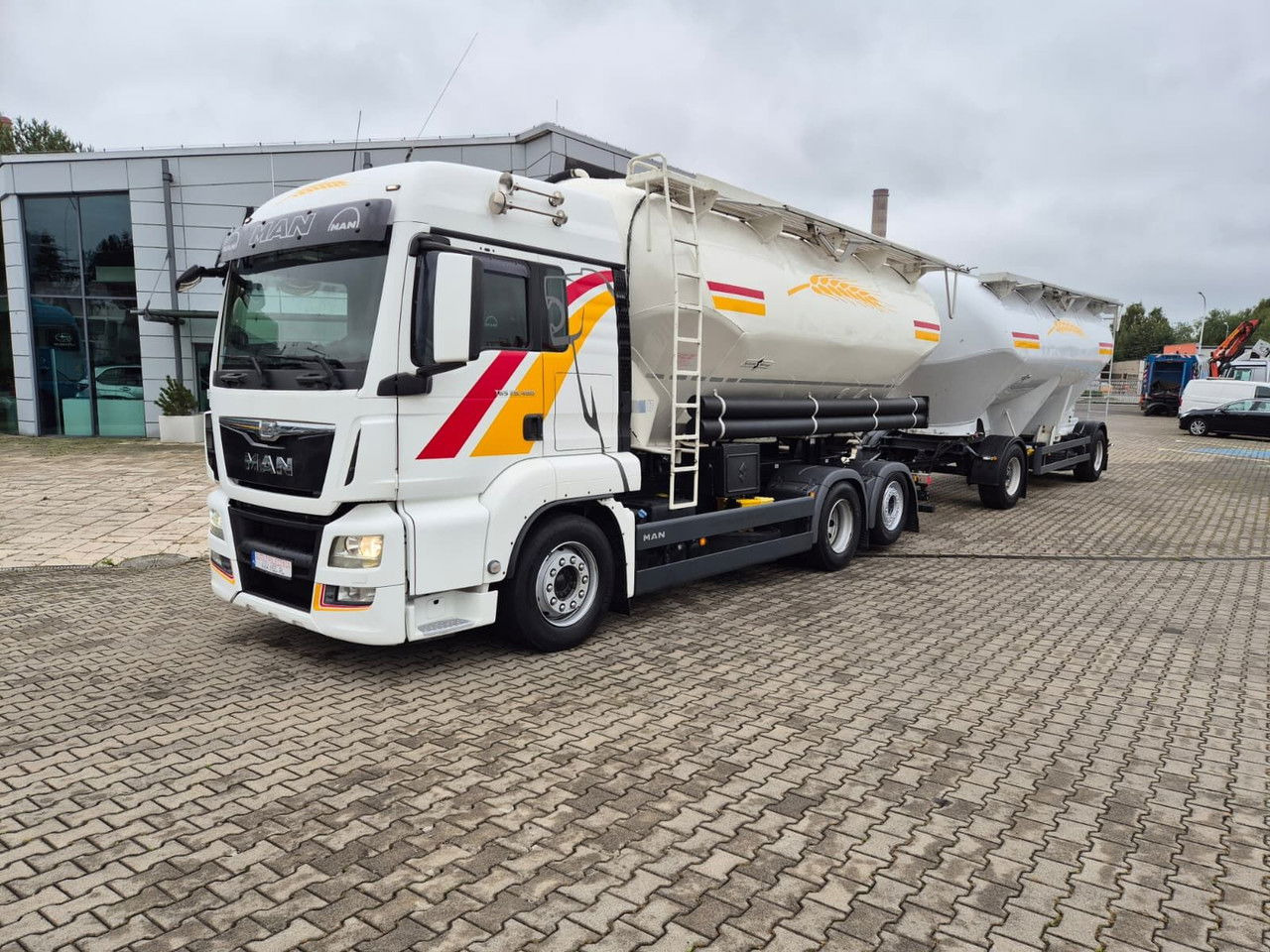 MAN TGS 26.480 Spritzer 2X28m3 / 1 Owner / - Kuorma-auto: kuva MAN TGS 26.480 Spritzer 2X28m3 / 1 Owner / - Kuorma-auto MAN TGS 26.480 Spritzer 2X28m3 / 1 Owner / - Kuorma-auto: kuva MAN TGS 26.480 Spritzer 2X28m3 / 1 Owner / - Kuorma-auto