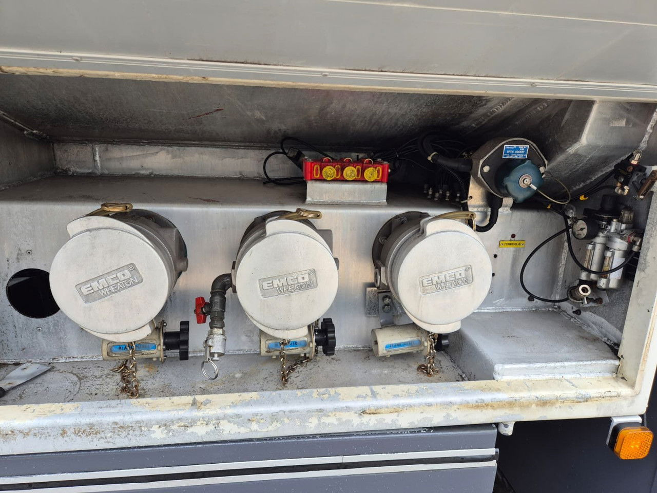 Leasing MAN MAN TGS 18.360 OIL Transport / Good Condition MAN MAN TGS 18.360 OIL Transport / Good Condition: kuva Leasing MAN MAN TGS 18.360 OIL Transport / Good Condition MAN MAN TGS 18.360 OIL Transport / Good Condition