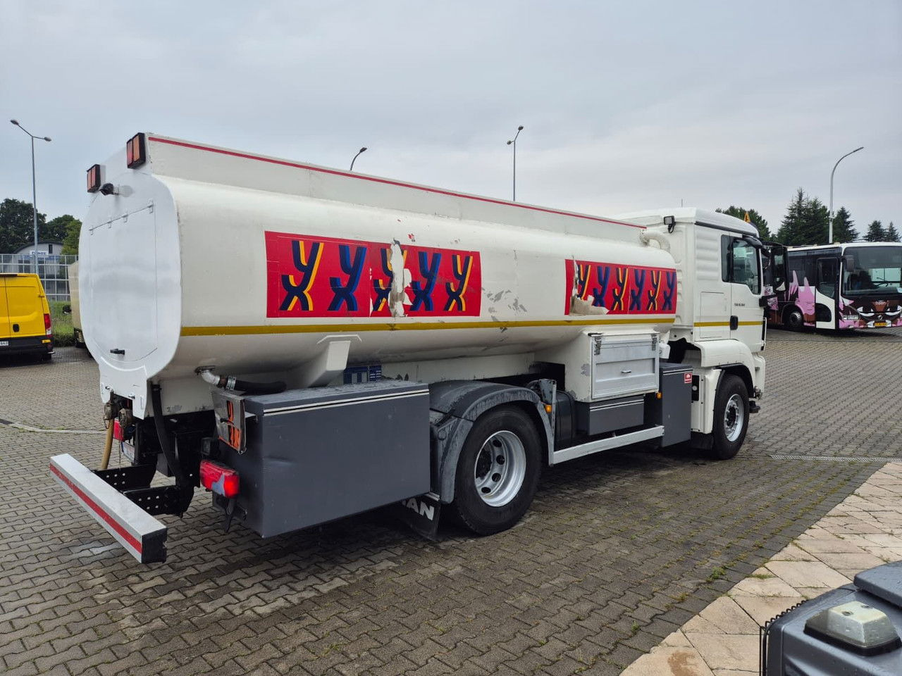 Leasing MAN MAN TGS 18.360 OIL Transport / Good Condition MAN MAN TGS 18.360 OIL Transport / Good Condition: kuva Leasing MAN MAN TGS 18.360 OIL Transport / Good Condition MAN MAN TGS 18.360 OIL Transport / Good Condition