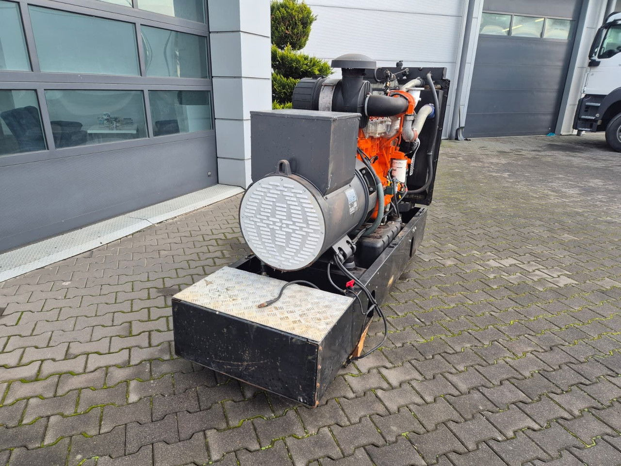 Mecc Alte ECP34 2S4 - FTP Engine,126kVA,New oils, filters, L Mecc Alte ECP34 2S4 - FTP Engine,126kVA,New oils, filters, Like New - Sähkögeneraattori: kuva Mecc Alte ECP34 2S4 - FTP Engine,126kVA,New oils, filters, L Mecc Alte ECP34 2S4 - FTP Engine,126kVA,New oils, filters, Like New - Sähkögeneraattori Mecc Alte ECP34 2S4 - FTP Engine,126kVA,New oils, filters, L Mecc Alte ECP34 2S4 - FTP Engine,126kVA,New oils, filters, Like New - Sähkögeneraattori: kuva Mecc Alte ECP34 2S4 - FTP Engine,126kVA,New oils, filters, L Mecc Alte ECP34 2S4 - FTP Engine,126kVA,New oils, filters, Like New - Sähkögeneraattori