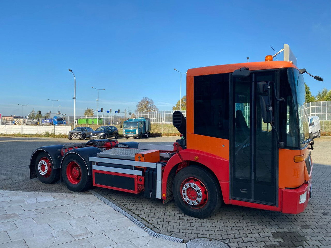 Mercedes-Benz Econic 2628 Eqonic 2628 - 1 Owner / LOW KM / Works Great - Kuorma-auto alusta: kuva Mercedes-Benz Econic 2628 Eqonic 2628 - 1 Owner / LOW KM / Works Great - Kuorma-auto alusta Mercedes-Benz Econic 2628 Eqonic 2628 - 1 Owner / LOW KM / Works Great - Kuorma-auto alusta: kuva Mercedes-Benz Econic 2628 Eqonic 2628 - 1 Owner / LOW KM / Works Great - Kuorma-auto alusta