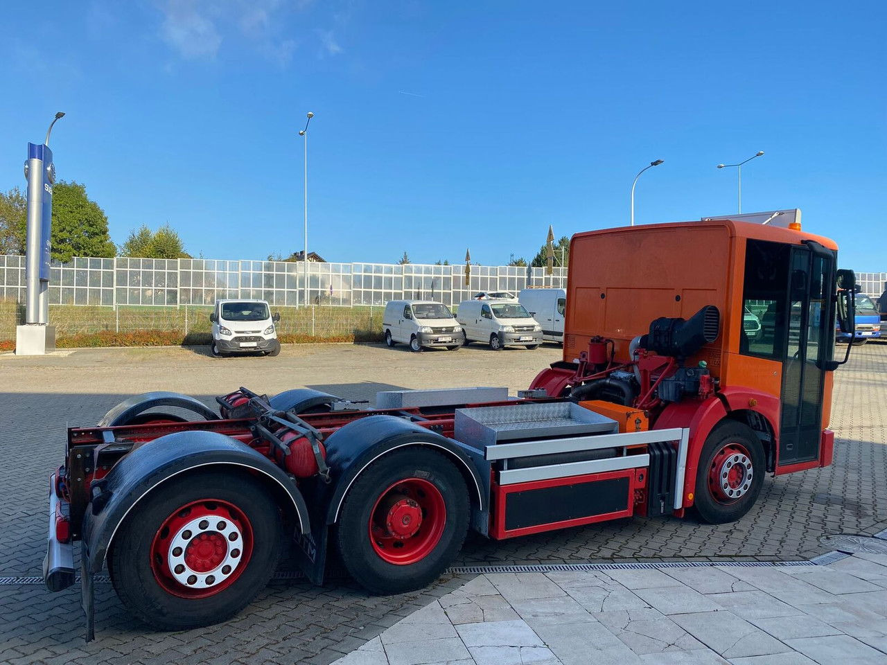 Mercedes-Benz Econic 2628 Eqonic 2628 - 1 Owner / LOW KM / Works Great - Kuorma-auto alusta: kuva Mercedes-Benz Econic 2628 Eqonic 2628 - 1 Owner / LOW KM / Works Great - Kuorma-auto alusta Mercedes-Benz Econic 2628 Eqonic 2628 - 1 Owner / LOW KM / Works Great - Kuorma-auto alusta: kuva Mercedes-Benz Econic 2628 Eqonic 2628 - 1 Owner / LOW KM / Works Great - Kuorma-auto alusta