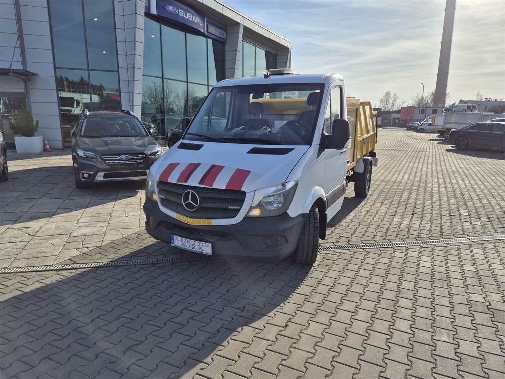 Mercedes-Benz Sprinter 316 CDi Aut. / HUMMEL HU2 / WEBASTO / 1 O - Roska-auto: kuva Mercedes-Benz Sprinter 316 CDi Aut. / HUMMEL HU2 / WEBASTO / 1 O - Roska-auto Mercedes-Benz Sprinter 316 CDi Aut. / HUMMEL HU2 / WEBASTO / 1 O - Roska-auto: kuva Mercedes-Benz Sprinter 316 CDi Aut. / HUMMEL HU2 / WEBASTO / 1 O - Roska-auto