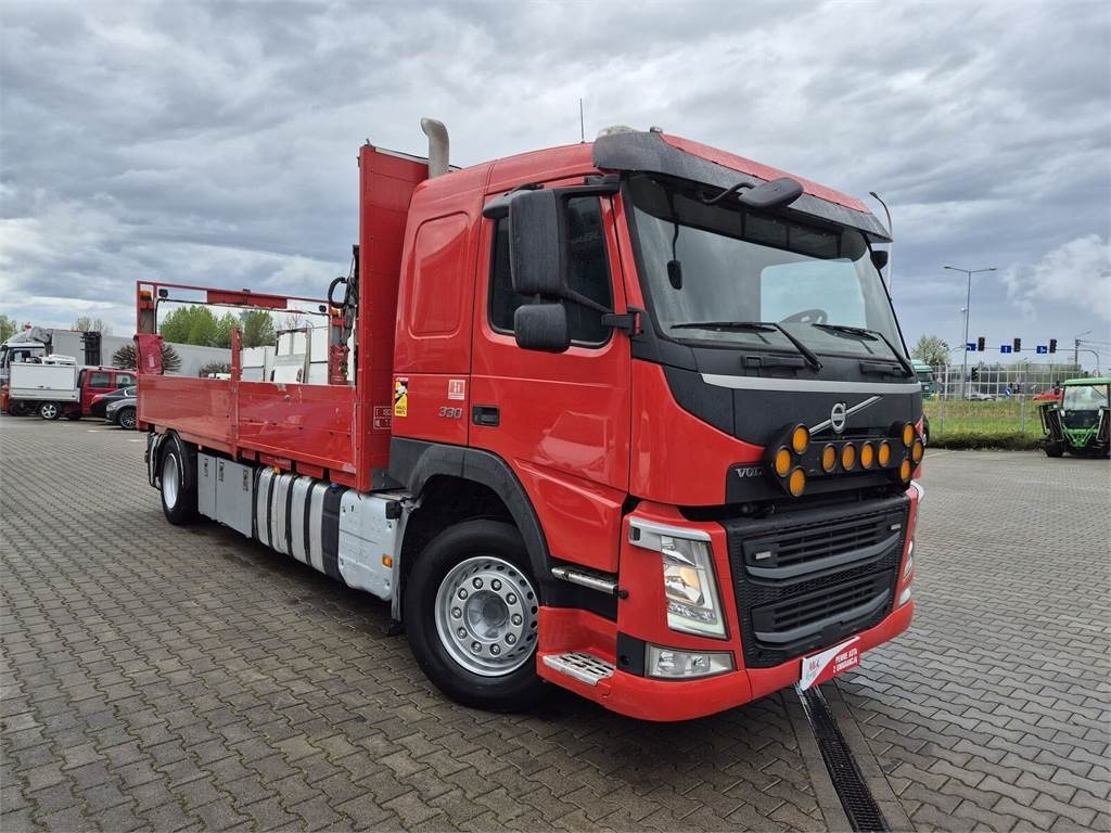 Volvo FM 330 / WEBASTO / HDS HIAB / 1 OWNER - Lava-kuorma-auto: kuva Volvo FM 330 / WEBASTO / HDS HIAB / 1 OWNER - Lava-kuorma-auto Volvo FM 330 / WEBASTO / HDS HIAB / 1 OWNER - Lava-kuorma-auto: kuva Volvo FM 330 / WEBASTO / HDS HIAB / 1 OWNER - Lava-kuorma-auto