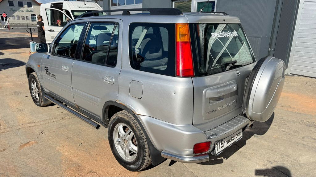 Honda CRV 2.0 - Petrol - AIR Condition - 5 Doors - Maasturi/ Katumaasturi: kuva Honda CRV 2.0 - Petrol - AIR Condition - 5 Doors - Maasturi/ Katumaasturi Honda CRV 2.0 - Petrol - AIR Condition - 5 Doors - Maasturi/ Katumaasturi: kuva Honda CRV 2.0 - Petrol - AIR Condition - 5 Doors - Maasturi/ Katumaasturi