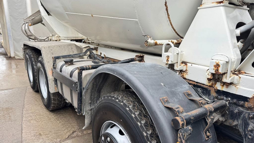 Mercedes-Benz Actros 3536 8x4 stetter schwing mixer 9m3 - Betoniauto: kuva  Mercedes-Benz Actros 3536 8x4 stetter schwing mixer 9m3 - Betoniauto Mercedes-Benz Actros 3536 8x4 stetter schwing mixer 9m3 - Betoniauto: kuva  Mercedes-Benz Actros 3536 8x4 stetter schwing mixer 9m3 - Betoniauto