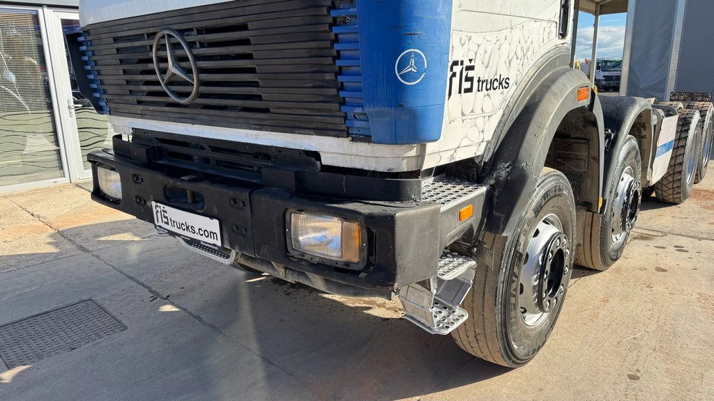 Mercedes-Benz SK 3234 8x4 chassis - Kuorma-auto alusta: kuva Mercedes-Benz SK 3234 8x4 chassis - Kuorma-auto alusta Mercedes-Benz SK 3234 8x4 chassis - Kuorma-auto alusta: kuva Mercedes-Benz SK 3234 8x4 chassis - Kuorma-auto alusta