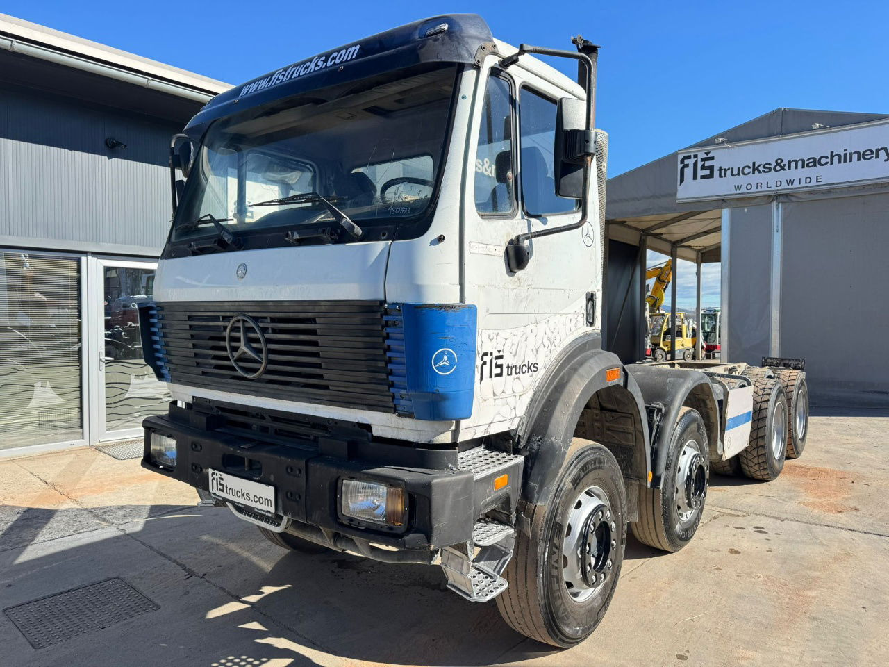 Mercedes-Benz SK 3234 8x4 chassis - Kuorma-auto alusta: kuva Mercedes-Benz SK 3234 8x4 chassis - Kuorma-auto alusta Mercedes-Benz SK 3234 8x4 chassis - Kuorma-auto alusta: kuva Mercedes-Benz SK 3234 8x4 chassis - Kuorma-auto alusta