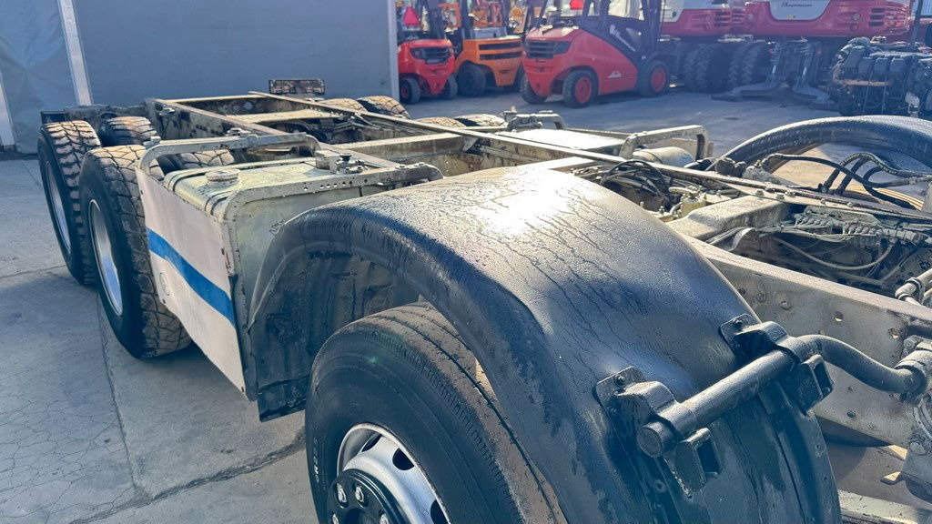 Mercedes-Benz SK 3234 8x4 chassis - Kuorma-auto alusta: kuva Mercedes-Benz SK 3234 8x4 chassis - Kuorma-auto alusta Mercedes-Benz SK 3234 8x4 chassis - Kuorma-auto alusta: kuva Mercedes-Benz SK 3234 8x4 chassis - Kuorma-auto alusta