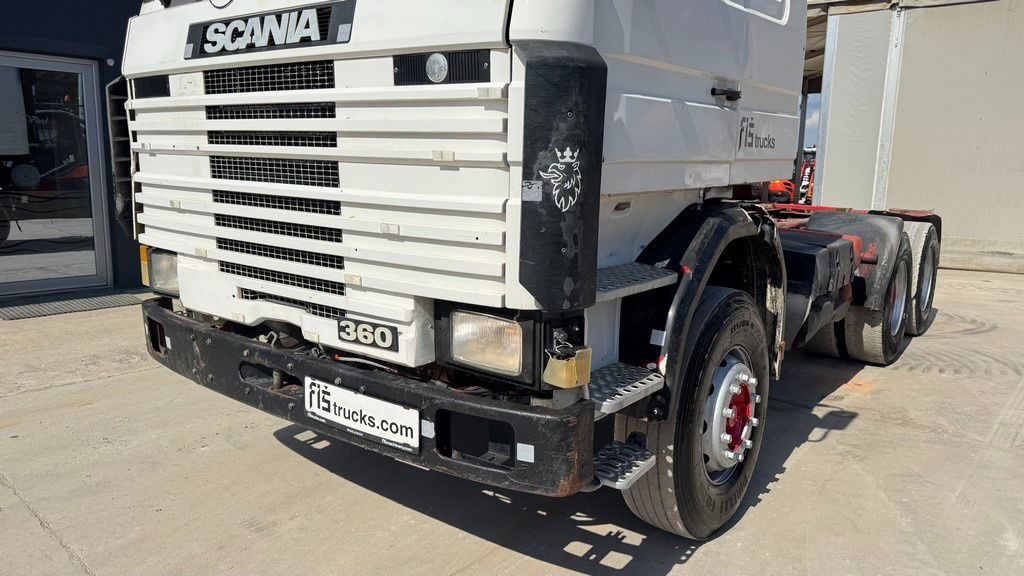 Scania R113-360 HK 6x4 chassis - Kuorma-auto alusta: kuva Scania R113-360 HK 6x4 chassis - Kuorma-auto alusta Scania R113-360 HK 6x4 chassis - Kuorma-auto alusta: kuva Scania R113-360 HK 6x4 chassis - Kuorma-auto alusta