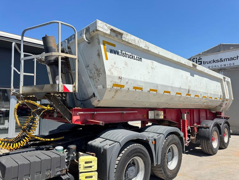 Schwarzmüller K202 2-Axle Tipper - Taurpaulin - Kippiauto puoliperävaunu: kuva Schwarzmüller K202 2-Axle Tipper - Taurpaulin - Kippiauto puoliperävaunu Schwarzmüller K202 2-Axle Tipper - Taurpaulin - Kippiauto puoliperävaunu: kuva Schwarzmüller K202 2-Axle Tipper - Taurpaulin - Kippiauto puoliperävaunu