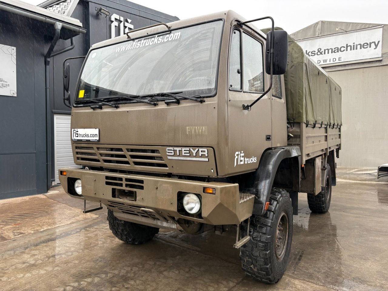 Steyr 12M18 4X4 stake body - 62.000km - Pressukapelli kuorma-auto: kuva Steyr 12M18 4X4 stake body - 62.000km - Pressukapelli kuorma-auto Steyr 12M18 4X4 stake body - 62.000km - Pressukapelli kuorma-auto: kuva Steyr 12M18 4X4 stake body - 62.000km - Pressukapelli kuorma-auto