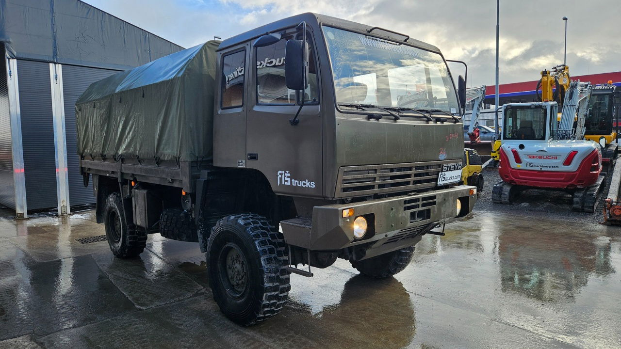 Steyr 12M18 4X4 stake body - truck - Pressukapelli kuorma-auto: kuva Steyr 12M18 4X4 stake body - truck - Pressukapelli kuorma-auto Steyr 12M18 4X4 stake body - truck - Pressukapelli kuorma-auto: kuva Steyr 12M18 4X4 stake body - truck - Pressukapelli kuorma-auto