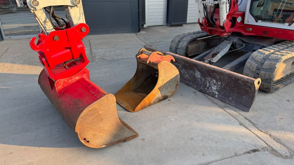 Takeuchi TB290 - 2018 Year - 5005 Hours - Powertilt - Minikuormaaja: kuva  Takeuchi TB290 - 2018 Year - 5005 Hours - Powertilt - Minikuormaaja Takeuchi TB290 - 2018 Year - 5005 Hours - Powertilt - Minikuormaaja: kuva  Takeuchi TB290 - 2018 Year - 5005 Hours - Powertilt - Minikuormaaja