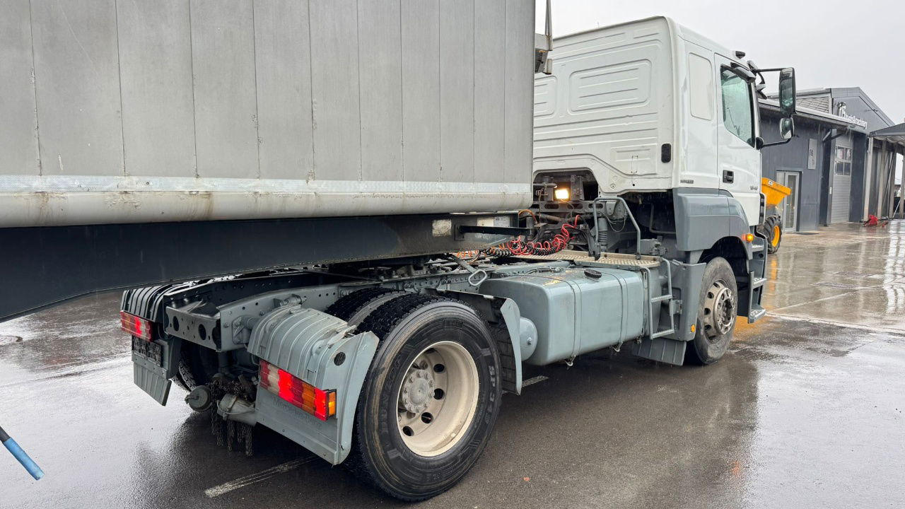 Mercedes-Benz Actros 1840 Axor 1840 LS 4x2 tipper hydraulics - Vetopöytäauto: kuva Mercedes-Benz Actros 1840 Axor 1840 LS 4x2 tipper hydraulics - Vetopöytäauto Mercedes-Benz Actros 1840 Axor 1840 LS 4x2 tipper hydraulics - Vetopöytäauto: kuva Mercedes-Benz Actros 1840 Axor 1840 LS 4x2 tipper hydraulics - Vetopöytäauto