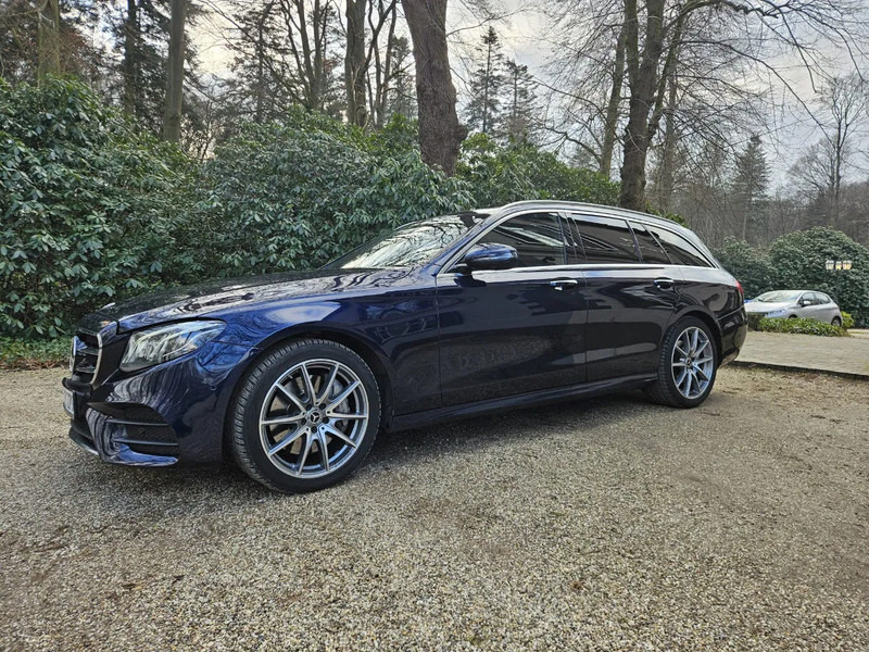 Farmari Mercedes-Benz E-Klasse E-Klasse: kuva Farmari Mercedes-Benz E-Klasse E-Klasse Farmari Mercedes-Benz E-Klasse E-Klasse: kuva Farmari Mercedes-Benz E-Klasse E-Klasse