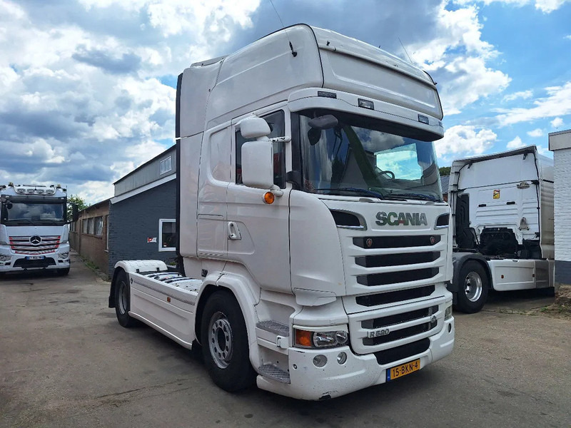Scania R520 R520 V8 - Vetopöytäauto: kuva Scania R520 R520 V8 - Vetopöytäauto Scania R520 R520 V8 - Vetopöytäauto: kuva Scania R520 R520 V8 - Vetopöytäauto