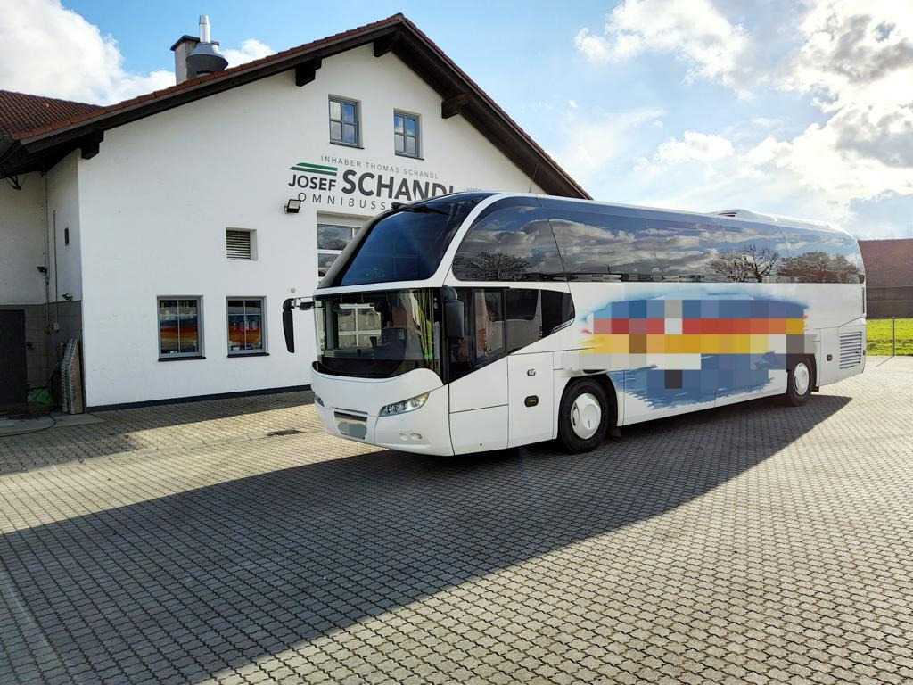 Neoplan Cityliner P14 6 gang manuell / WC / TÜV - Turistibussi: kuva Neoplan Cityliner P14 6 gang manuell / WC / TÜV - Turistibussi Neoplan Cityliner P14 6 gang manuell / WC / TÜV - Turistibussi: kuva Neoplan Cityliner P14 6 gang manuell / WC / TÜV - Turistibussi