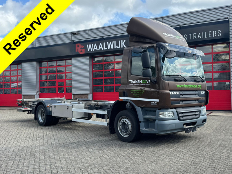 DAF CF65 220 - Kuorma-auto alusta: kuva DAF CF65 220 - Kuorma-auto alusta DAF CF65 220 - Kuorma-auto alusta: kuva DAF CF65 220 - Kuorma-auto alusta